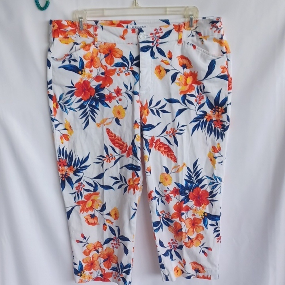 St John’s Bay Slimming Floral Summer Capri Pants  Sz 12